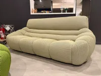 Divano Daisy tessuto in poliuretano  Calia in Offerta Outlet