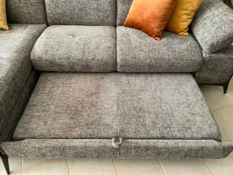 Divano Letto con penisola Deep  Cuborosso ad un prezzo conveniente
