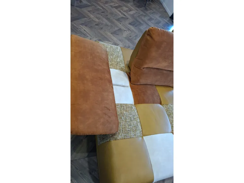 Divano Kipling in Tessuto non sfoderabile  di Delta salotti scontato 40%