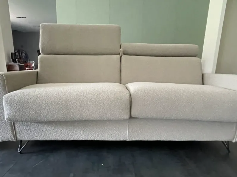 Divano Divano con poggiatesta reclinabile di Zr in stile design in Offerta Outlet