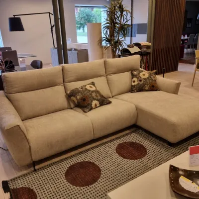 Divano Divano rosini modello madrid in Tessuto sfoderabile  di Rosini scontato 40%