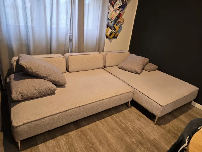 Divano in Tessuto stile design modello Divano samoa jest scontato - 71%