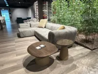 Divano design tessuto Vega di La casa moderna con sconto del - 50%