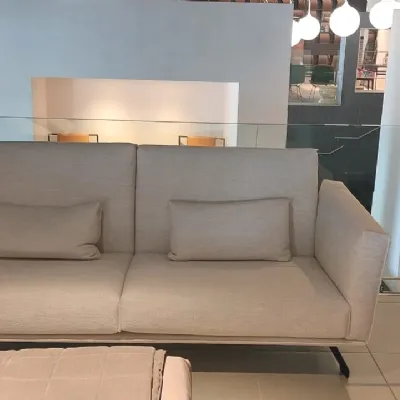 Divano design tessuto Wing  di Twils con sconto del - 35%