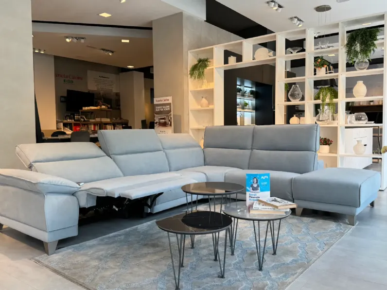 Divano Angolare Divano angolare modello gina artigianale Artigianale in Offerta Outlet a 1857 Euro