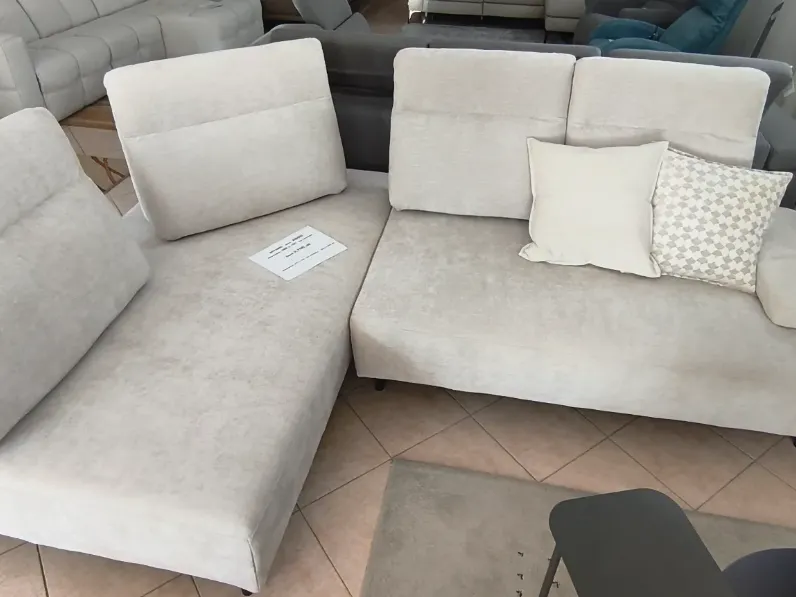 Divano Divano asso di Le comfort in stile design a prezzo Outlet