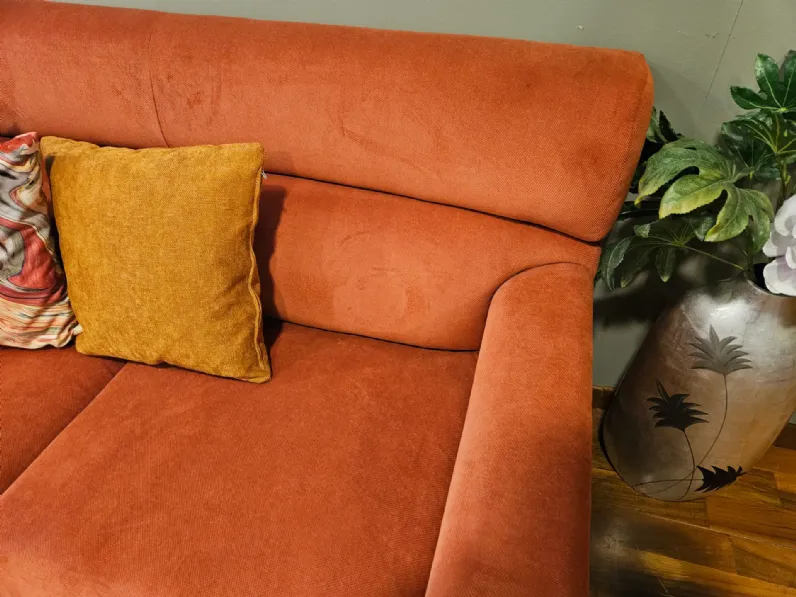 Divano gienne modello ambra Gienne: con uno SCONTO ESCLUSIVO del 35%