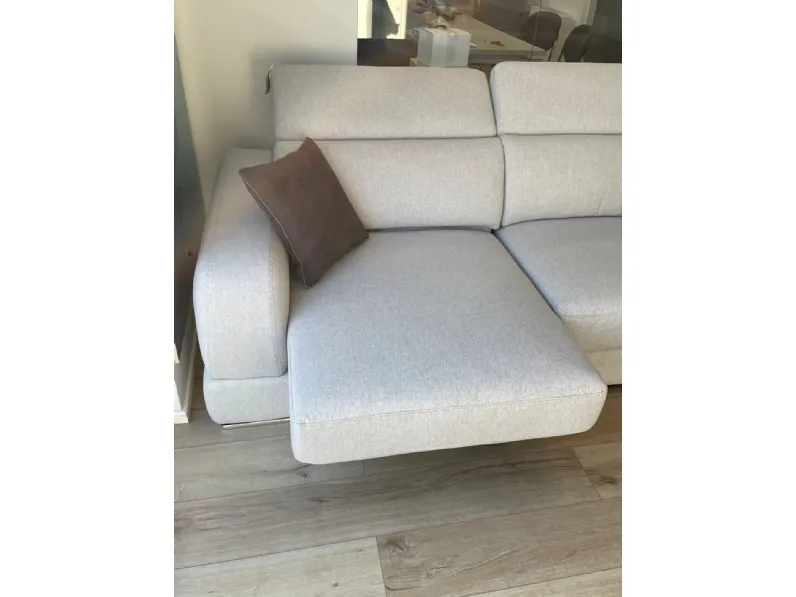 Lineare modello Divano le comfort lineare graffiti scontato di Le comfort a prezzi outlet
