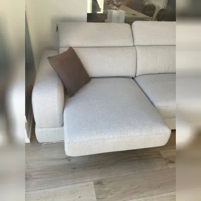 Lineare modello Divano le comfort lineare graffiti scontato di Le comfort a prezzi outlet