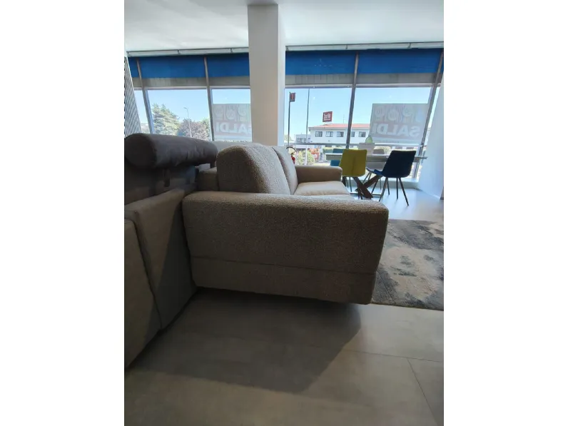 Divano da 2 posti modello Divano letto modello bobo di Artigianale scontato