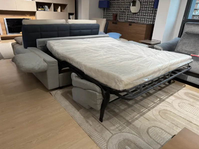 Divano letto sofia in Tessuto sfoderabile  di Artigianale scontato 20%