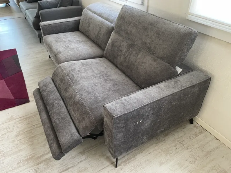 Divano lineare le comfort christopher Le comfort in OFFERTA - 22%