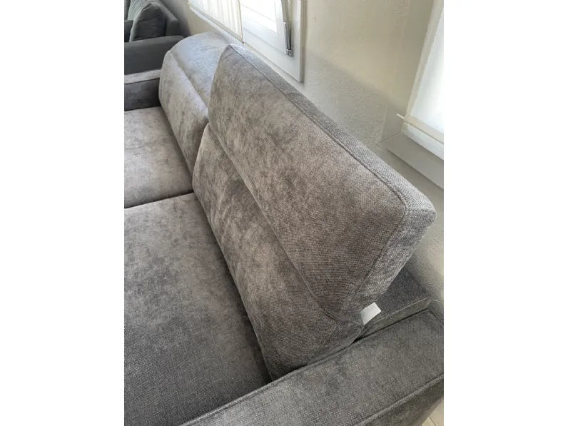 Divano lineare le comfort christopher Le comfort in OFFERTA - 22%