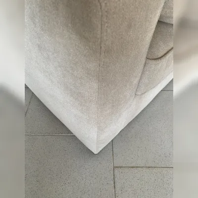 Divano Divano tessuto anti macchia pronta consegna in Tessuto sfoderabile  di Md work scontato 50%
