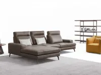 Divano Con penisola modello Emmet di Le comfort con forte sconto