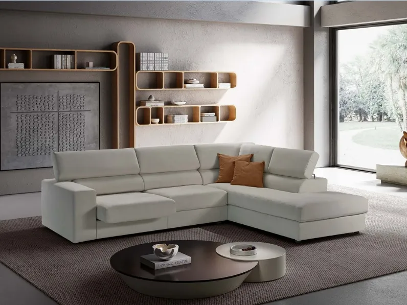 Divano da 3 posti modello Froll 292 x 224 di Exc� scontato