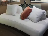 Divano moderno modello Grecale scontato 