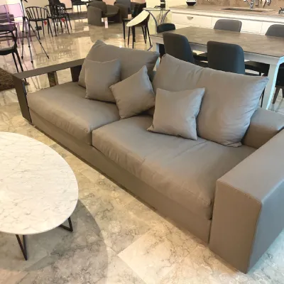 Divano Groundpiece di Flexform in stile design in Offerta Outlet