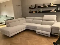 Divano in Pelle stile moderno modello Hilary scontato - 54%