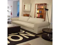 Divano design modello Breton scontato 
