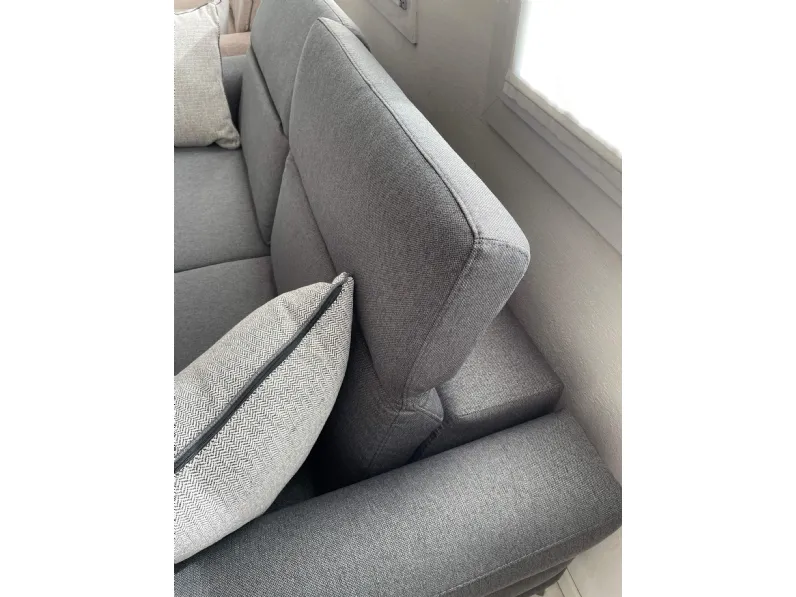 Divano lineare le comfort mod. lambert Le comfort: con uno SCONTO ESCLUSIVO del 30%