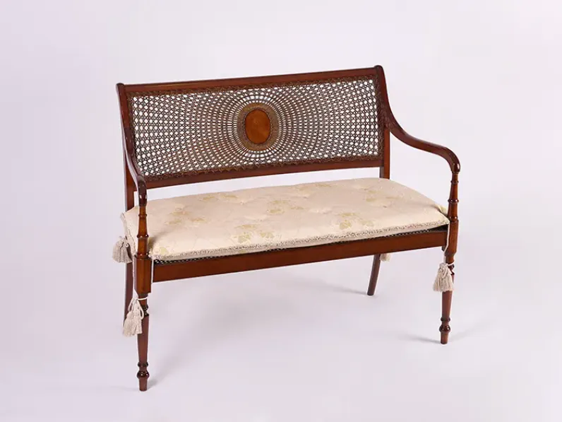 Divano Raggio di sole di Medea in stile classico a prezzo scontato