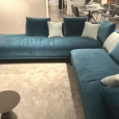 Divano in Tessuto stile design modello Altana scontato - 56%