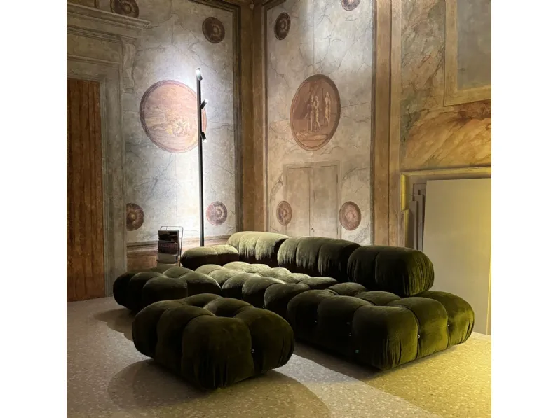 Divano Lineare modello Camaleonda di B&b italia con forte sconto