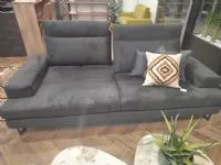 Divano Lineare modello Emmet di Le comfort con forte sconto