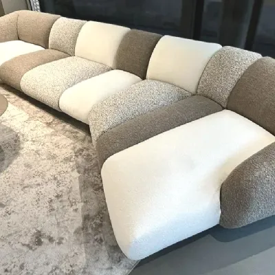 Divano in Tessuto stile design modello Now scontato - 45%