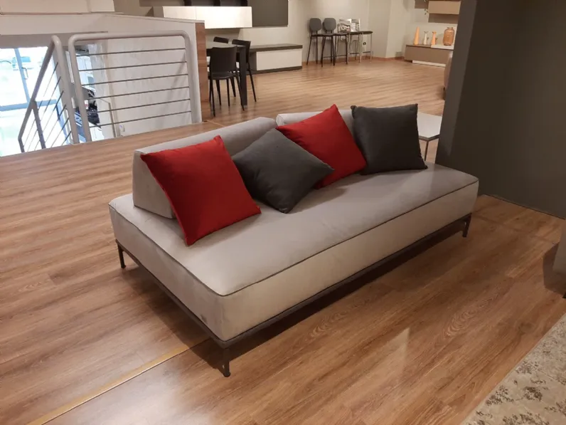 Divano in Tessuto stile moderno modello Brixton scontato - 65%