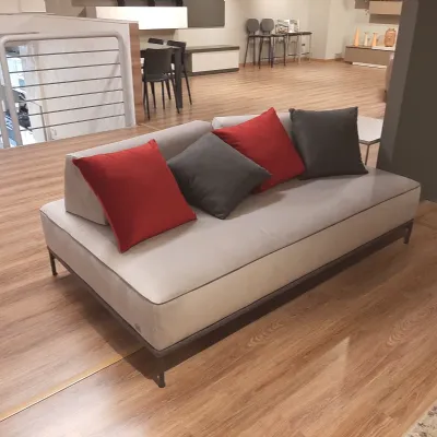 Divano in Tessuto stile moderno modello Brixton scontato - 65%