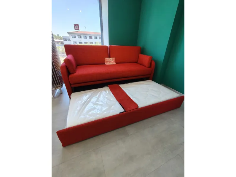 Divano Lineare Divano letto modello sogno Artigianale a 1040 Euro