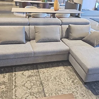 Divano in Tessuto stile moderno modello Divano trasformabile william scontato - 33%