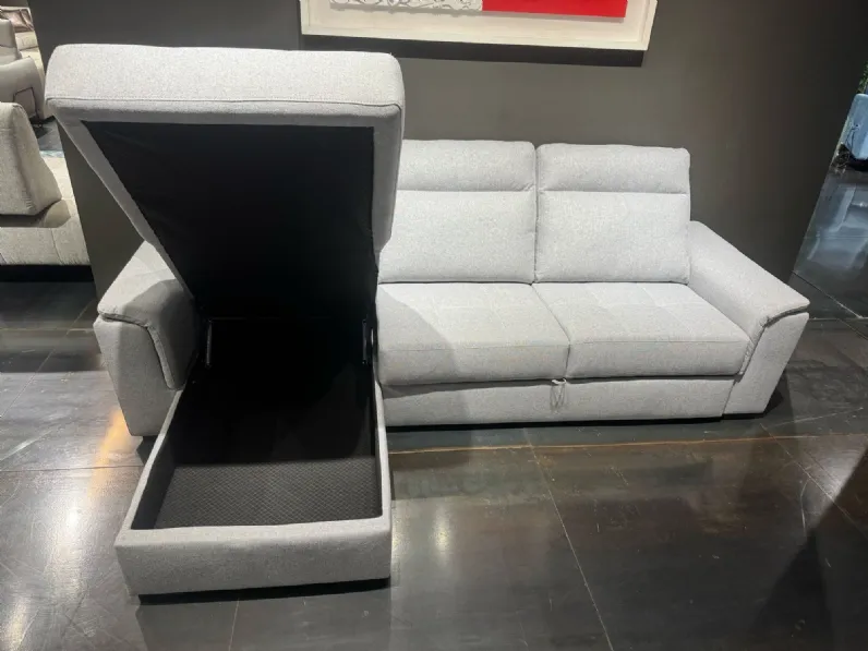 Divano Henry handmade di I classici in stile moderno a prezzo scontato