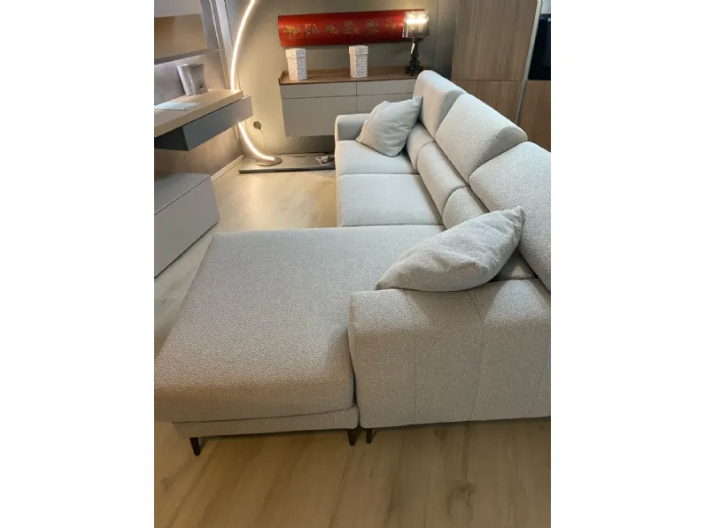 Divano Con penisola modello Vibe di Felis in offerta