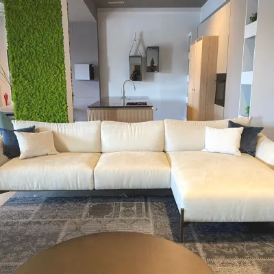 Divano in Tessuto stile moderno modello Victor scontato - 50%