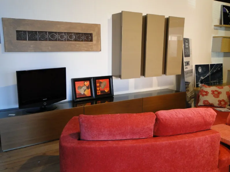 Divano Inventa round Italian style a prezzo ribassato