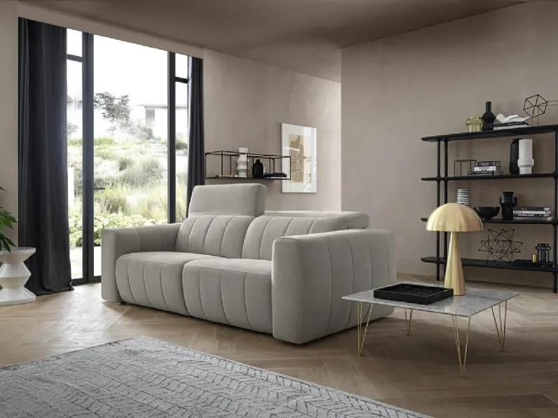 Divano Lineare Kesington Felis in Offerta Outlet a 2325 Euro