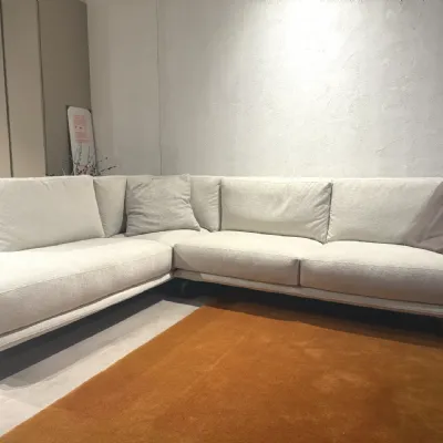 Divano Krisby in Tessuto Ditre italia a prezzo ribassato