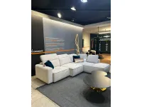 Divano Swan tessuto in poliuretano  Le comfort a prezzo Outlet