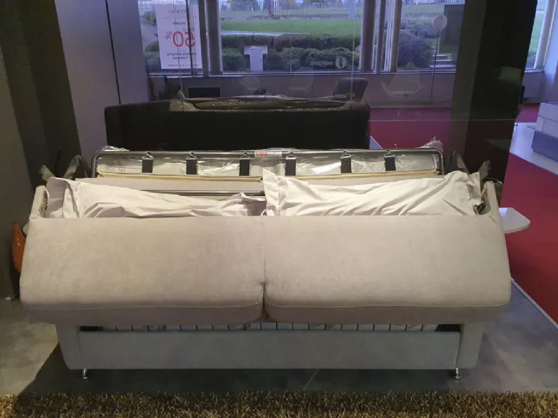 Divano Letto modello Ambrogio 2023 di Vitarelax con forte sconto
