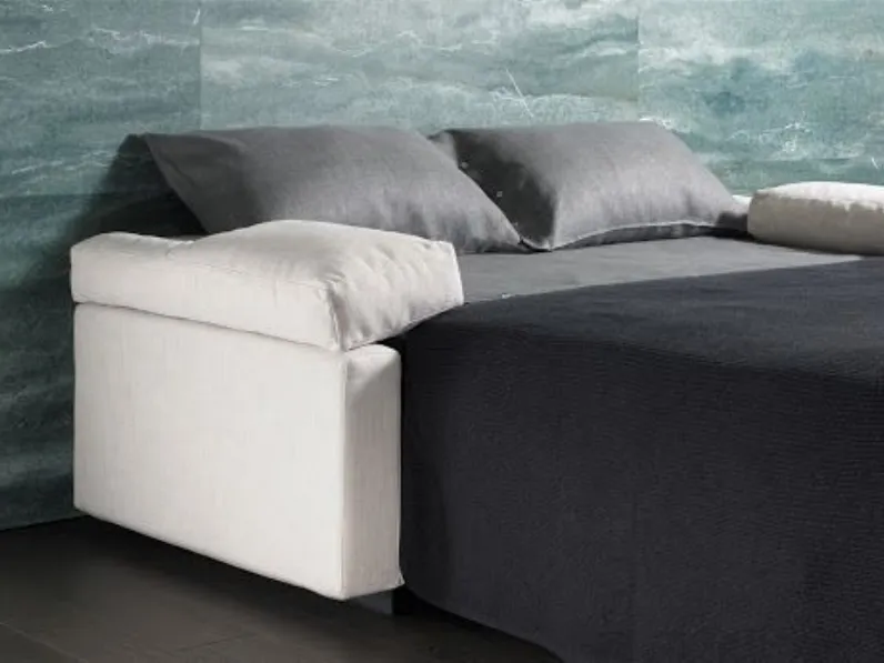 Divano letto in tessuto poliuretano. Bk Salotti in Offerta Outlet.