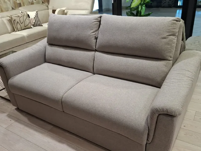 Divano in Tessuto stile design modello Pavarotti scontato - 40%