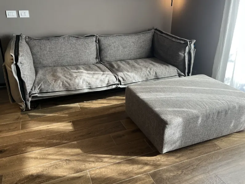 Divano Lineare Autoreverse Arketipo in Offerta Outlet a 3526 Euro