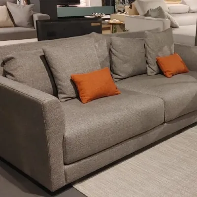 Divano cox by domingo salotti tessuto in misto piuma  Artigianale a prezzo Outlet