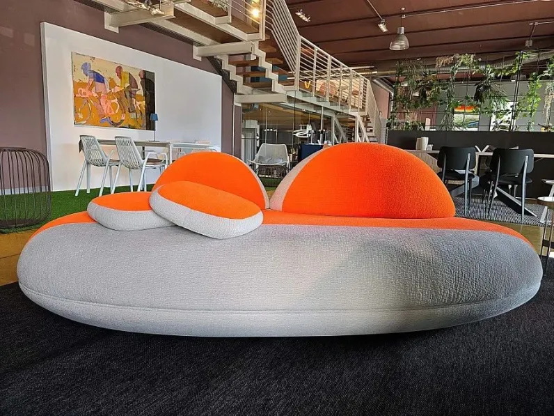 Divano Lineare Divano kosmos l midj di Midj a prezzo scontato