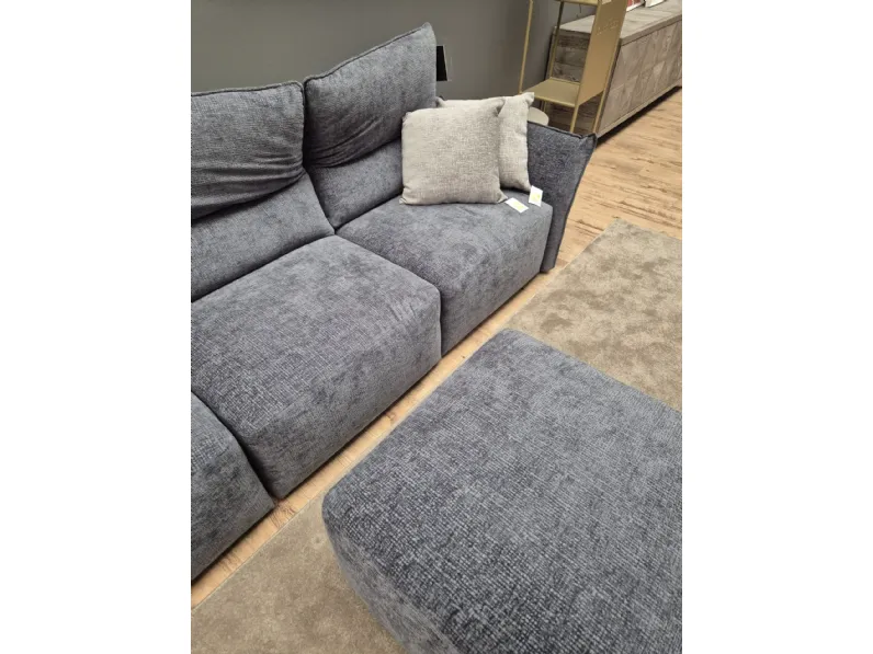Divano Ghost Cuborosso in OFFERTA - 57%