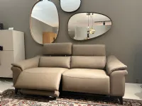 Divano Glendale in Pelle non sfoderabile  di Nicoletti home scontato 30%