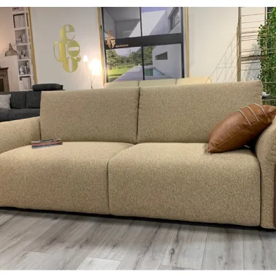 Divano Harlem di Egoitaliano in stile moderno in Offerta Outlet